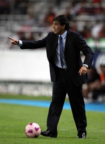 Eduardo Bacas no encontró la fórmula del triunfo para su equipo.