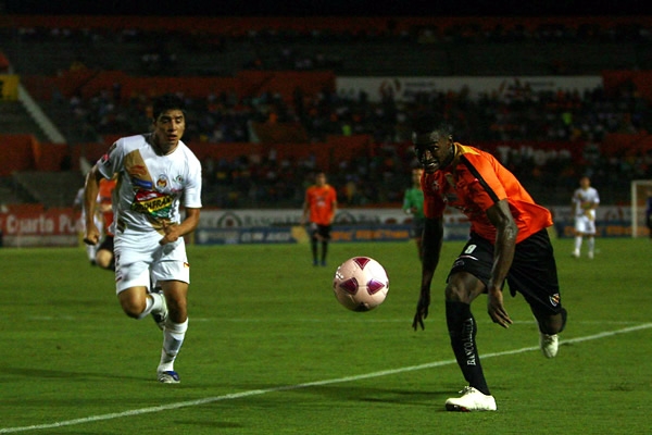 Jaguares 0-0 Morelia19