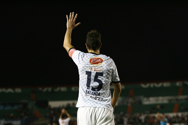 Basanta Rrrrr José María Basanta vuelve a Rayados