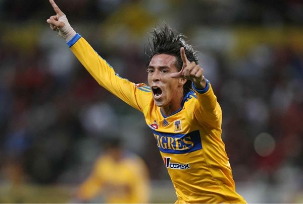 Lucas Lobos abrió el marcador y puso a Tigres 1-0 frente a Atlas.
