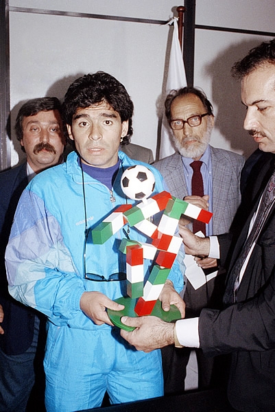 Maradona19