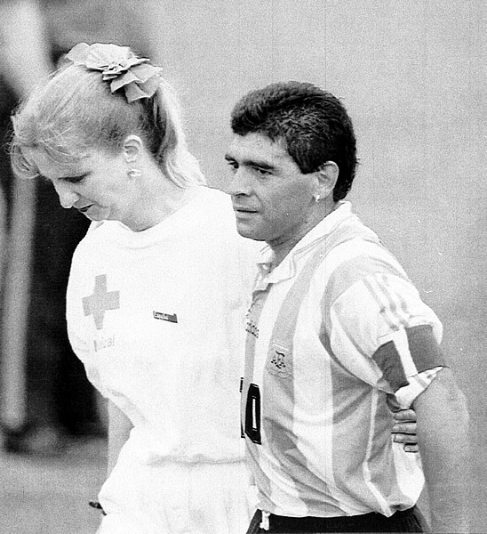 Maradona23