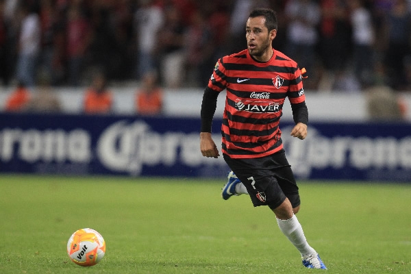 O Razo El atlista Óscar Razo se perderá el Clásico ante Chivas