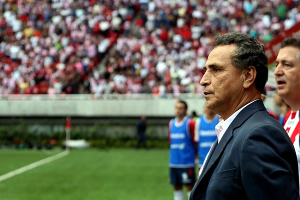 Chivas-Estudiantes 9