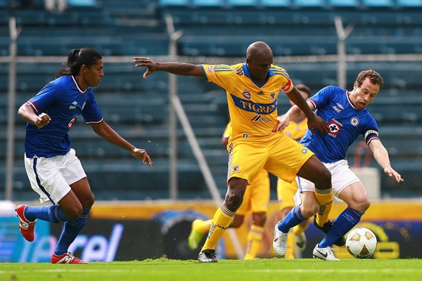 Cruz Azul-Tigres 16