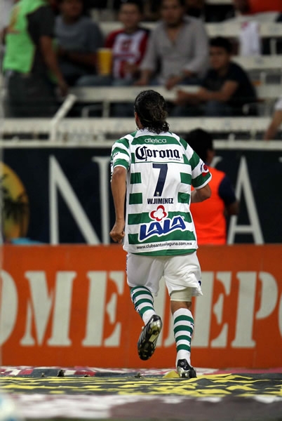 El Lorito adelantó 1-2 a Santos al 21