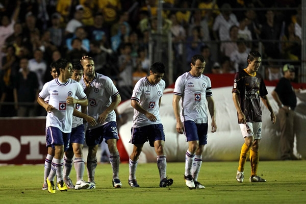 Estudiantes-Cruz Azul 21