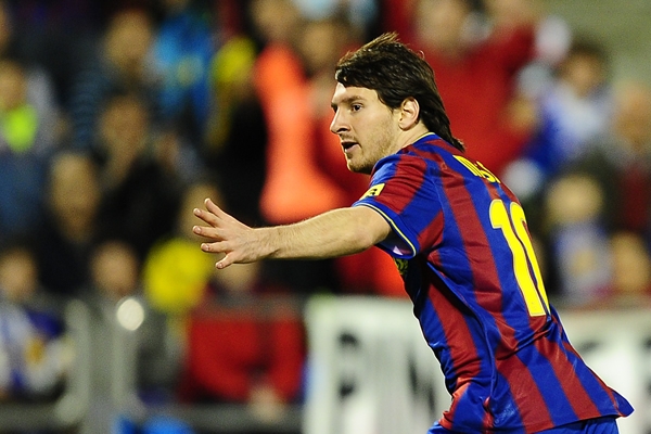 Messi se vistió de grandeza con tres goles.