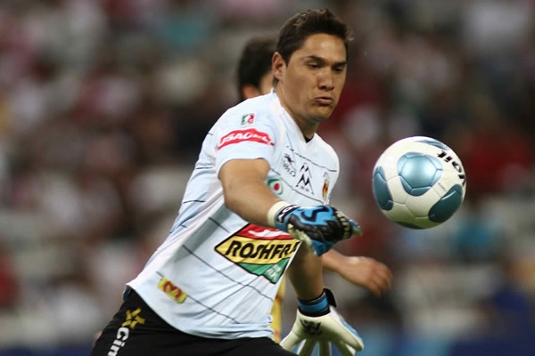 Moisés Muñóz, cancerbero de Monarcas