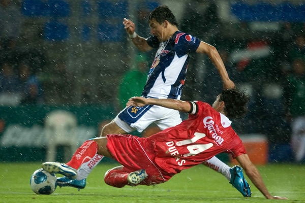 Partido peleado entre Tuzos y Diablos