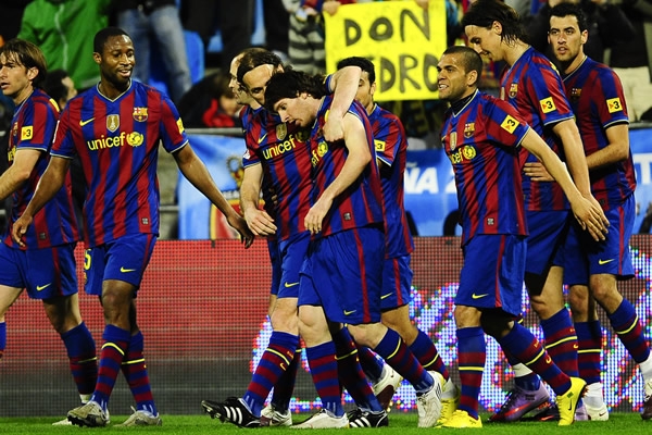 Todo el Barcelona celebró con Messi.