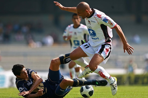 Acción Pumas-Indios