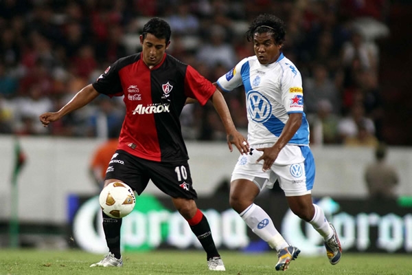 Alfredo Moreno se reencontró con el gol