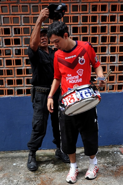 Batucada segura, se vigila el Pirata Fuete.