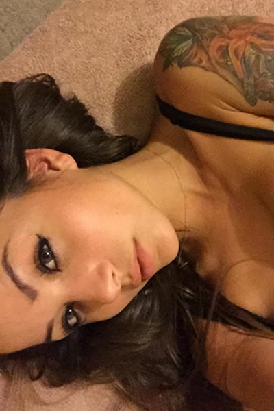 Con su cara angelical, Melanie Pavola enamora. 