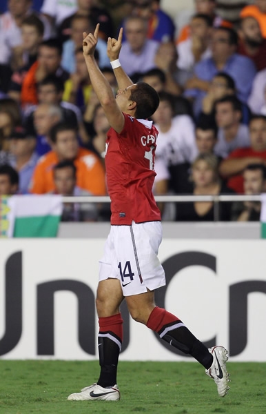 Chicharito le dio la victoria al Manchester