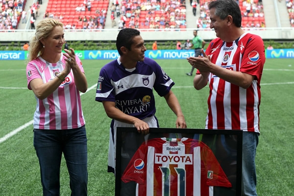 Chivas-Estudiantes 16
