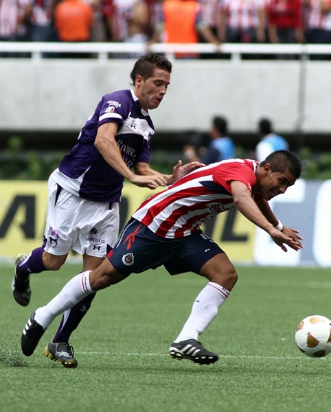 Chivas-Estudiantes 35