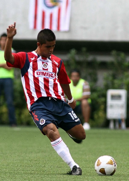 Chivas-Estudiantes 44