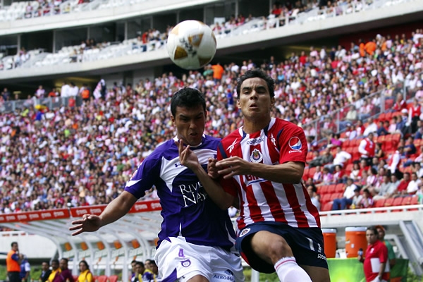 Chivas-Estudiantes70