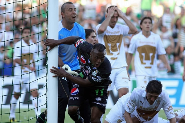 Christian Benítez abrió la lata