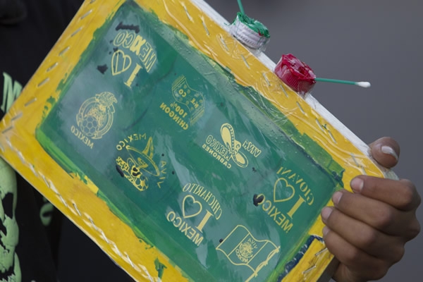 El clásico maquillaje para apoyar a la Selección.