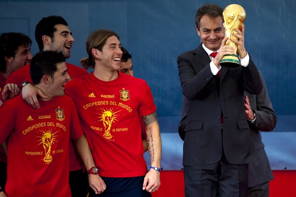 El Presidente y el Rey recibieron a los Campeones.