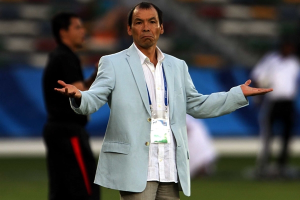 El Profe Cruz mantiene a sus Potros bien ordenados.