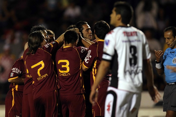 Estudiantes-Indios