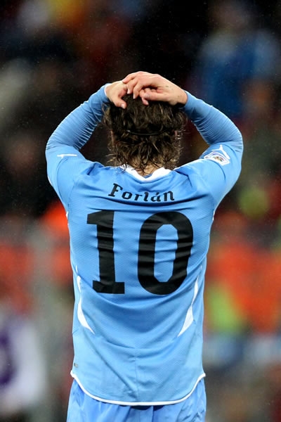 Forlán lamenta el último tiro que pudo mandar a Tiempo Extra