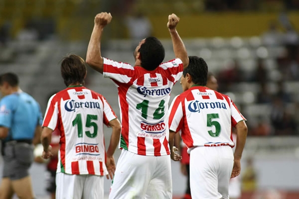 Gandín le dio las 3 unidades a Necaxa