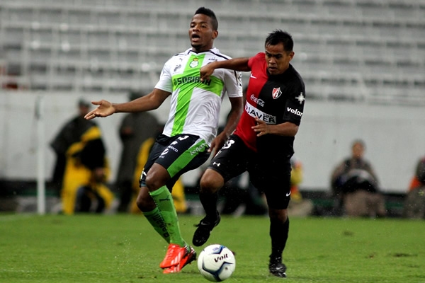 Gregorio Torres es la pesadilla de Rentería.