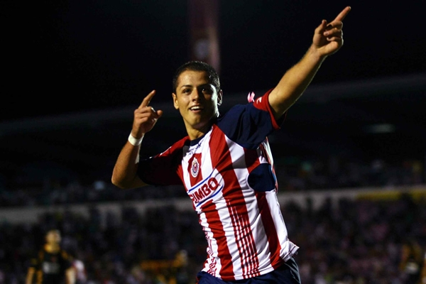 Javier Hernández se colocó como segundo mejor romperedes