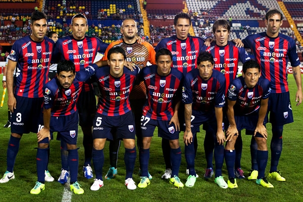 Jiménez, Patiño y Morales van de inicio ante Jaguares.