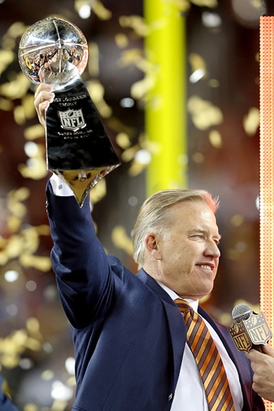 John Elway ganó su tercer Lombardi, ahora como directivo.