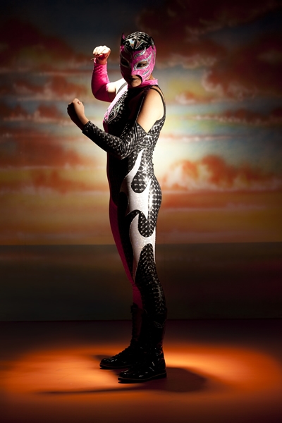 Joven e intrepida gladiadora.