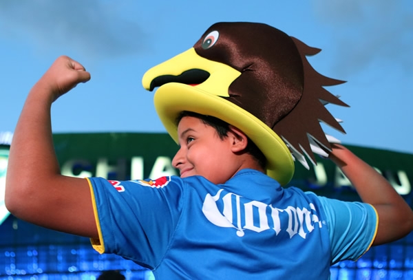 La afición de ambas escuadres se hicieron presentes.