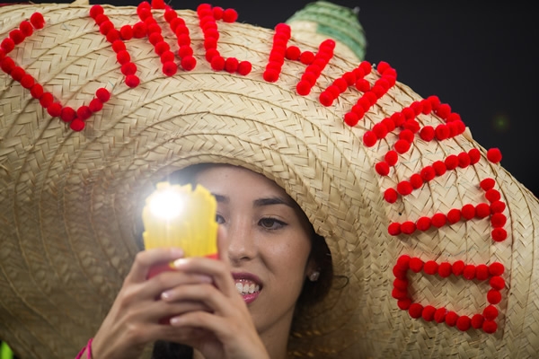 La batalla de bellezas también se dio en el Dallas Stadium.