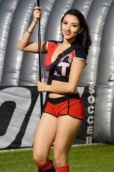 La belleza jarocha luciéndose.