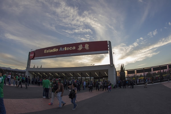 La tarde cayó en el Coloso de Santa Úrsula.