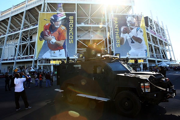 El Levi's Stadium, listo para el inicio del Super Bowl 50.