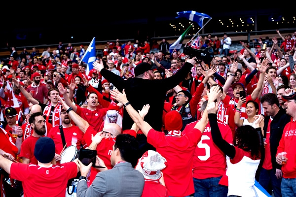Los canadienses se organizan con gran orden.
