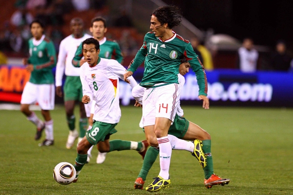 Los de Bolivia intentaron, pero el Tri fue muy superior.