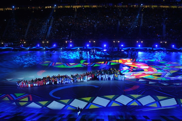 Los músicos recorrieron el campo.