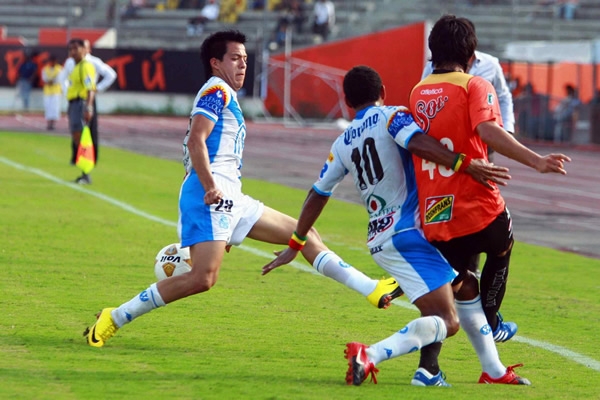 Los poblanos no sabían como detener a los felinos