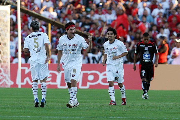 Los Potros abrieron primero el marcador.