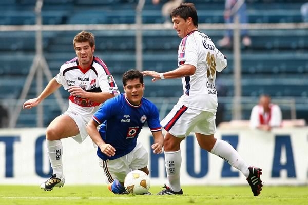 Los Potros tuvieron que recurrir a las faltas