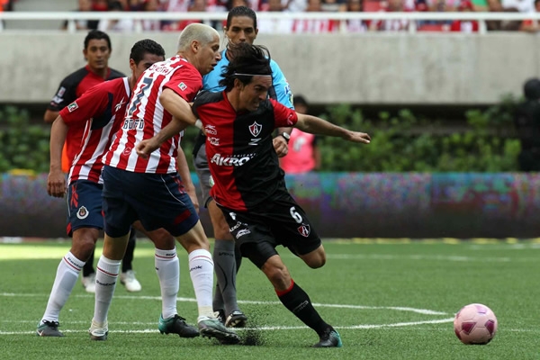 Los Zorros buscaron llevarse el triunfo