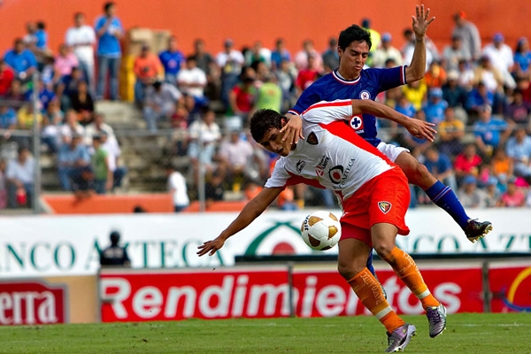 Lucha intensa en todo momento