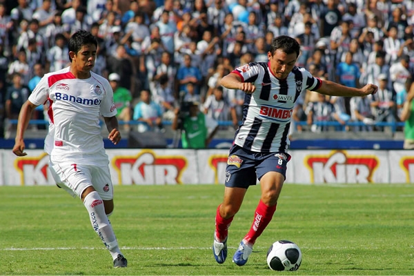 Luis Pérez dio un buen partido